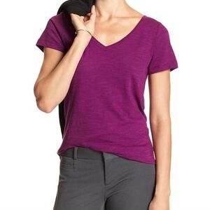 Banana Republic XS Malibu V-Neck Tee New To Like New 2201-BC